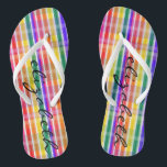 Tongs Plaid d'arc-en-ciel<br><div class="desc">Dites oui de colorer cet été avec ces bascules électroniques ouvrières de motif d'arc-en-ciel de plaid ! Votre nom est personnalisé sur ces bascules électroniques colorées adorables et confortables.</div>