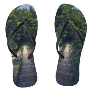 Tongs Pont suspendu simple rivière Idrijca, Slovénie