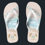 Tongs Retournement de la chambre de mariage | Plage de M<br><div class="desc">RetournerFLops du mariage | Mariage de plage géométrique Monogramme moderne | Un tour moderne sur les invitations de mariage de plage - Mariage unique conçu pour la BarefootBride™ par ©WhimsicalArtwork™ dispose d'une forme géométrique de type terrarium décalé avec des transparences variables dans les facettes pour permettre à l'arrière - plan...</div>