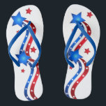 Tongs Rouge, blanc et bleu 4 juillet<br><div class="desc">Le 4 juillet et des tongs commémoratifs de jour.</div>