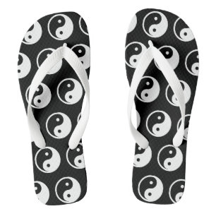 Tongs Symbole Yin Yang - tatouage solide design 2