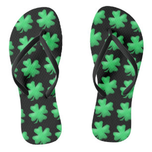 Tongs Un Shamrock irlandais plutôt chanceux