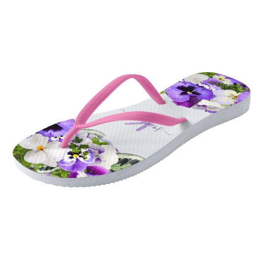 Tongs Violet violet floraux blanc monogramme nom script (Incliné)