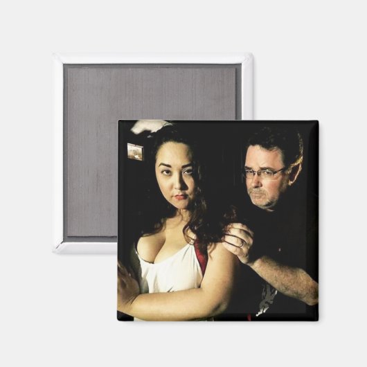 Tonjia Atomic en Joe Sherlock Magnet Magneet (Voorkant / Achterkant)