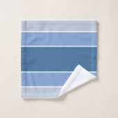Tons bleu monogramme avec serviette blanche (Gant de toilette)