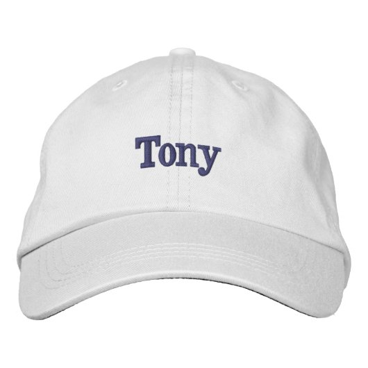 "Tony" mannennaam geborduurd, Geborduurde Pet (Voorkant)