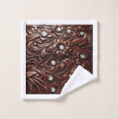 Tooled Faux Leather and Diamond (Gant de toilette)