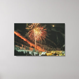 Toortslichtoptocht en vuurwerk tijdens Winter Canvas Afdruk