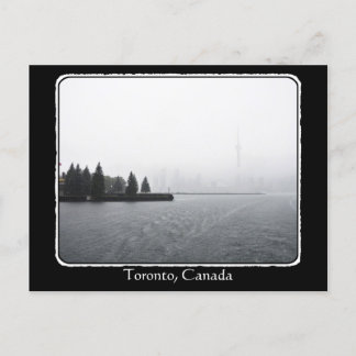 Toronto Harbour Skyline in Rain met grens Briefkaart