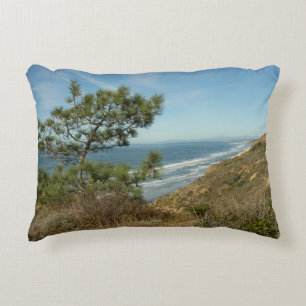 Torrey Pine en Californische kustlijn landschap Accent Kussen
