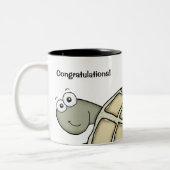 Tortue et escargot ridés. Tasse de cadeau (Gauche)