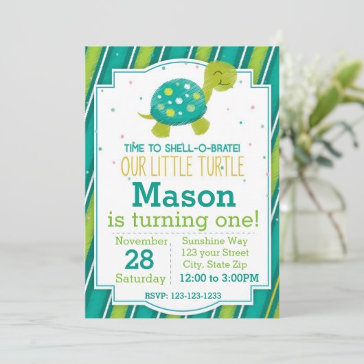 Tortue rayée Invitation d'anniversaire (vert) (Debout devant)