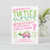 Tortue rose Anniversaire de fête Invitation (Debout devant)