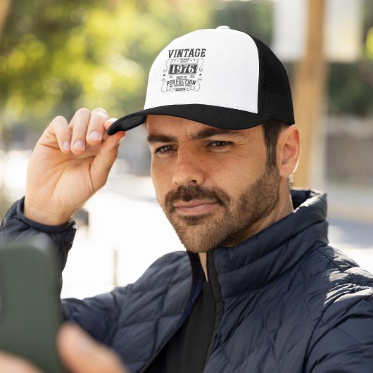 tot perfect Funny Typografie Trucker Pet