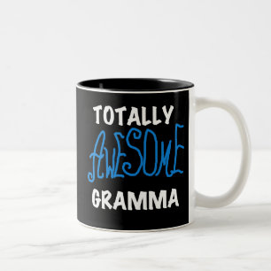 Totaal Blauwe T-shirts Geweldige Gramma en Giften Tweekleurige Koffiemok