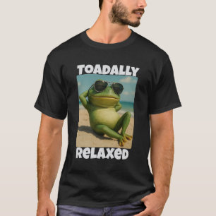 Totaal ontspannen kikker, leuke zomerse strandstem t-shirt