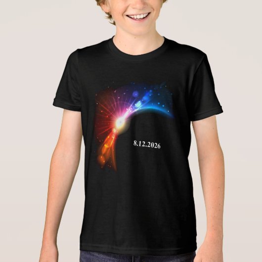 total solar eclipse August 12, 2026 black rainbow Tri-Blend Shirt (Voorkant)