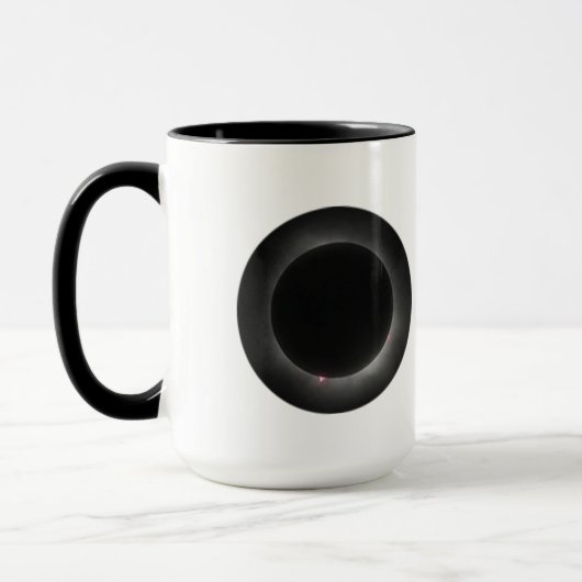 Total Solar Eclipse Name Date Place Mug (Gauche)