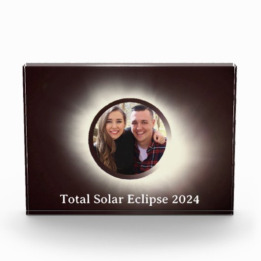 Totale zonsverduistering 2024 personaliseer foto (Voorkant)