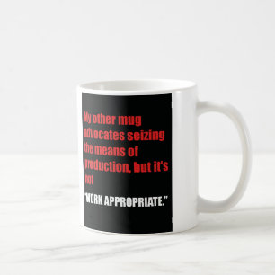 Totalement pas une tasse marxiste