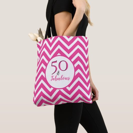 Tote Bag 50e anniversaire 50 et fabuleux Cerise Chevrons Ro (De près)
