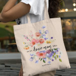 Tote Bag A l'ère de ma mère dansante | Monogramme floral<br><div class="desc">Ajoutez votre choix de personnalisation. Avec le script "Dance Mom" encadré par des fleurs colorées. Peut être changé pour n'importe quel sport (hockey maman, baseball maman etc.). Chaque femme a besoin d'un bon transport à fourre-tout autour de tous ses biens de première nécessité. Qu'il s'agisse d'un cadeau de fête des...</div>