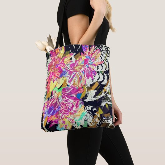 Tote Bag Abstrait fleuri et animal motif noir rose (De près)