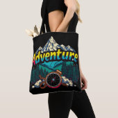 Tote Bag Adventure Mountain – Outdoor Hiking Nature Design  (De près)