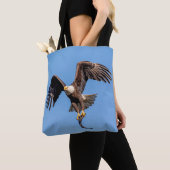 Tote Bag Aigle Bald avec un poisson (De près)