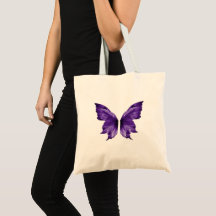 Ailes de papillon violettes esthétiques cosmiques
