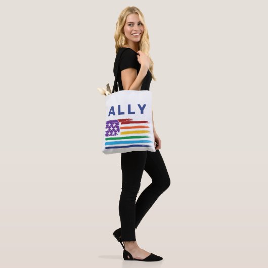 Tote Bag Ally Artistic Rainbow (Sur le modèle)