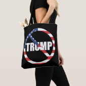 Tote Bag Anti-Trump pro-démocratie (De près)