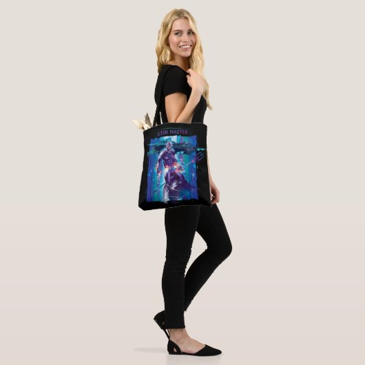 Tote Bag Aquaman | Ocean Master King Orm Refractionné Graph (Sur le modèle)