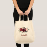 Tote Bag Aquarelle d'aquarelle bordeaux personnalisée<br><div class="desc">Aquarelle peinte fleurie botanique en rouge bordeaux,  rose roux et bleu marine,  moderne et élégant,  grand cadeau de femme de chambre personnalisée</div>