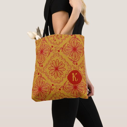 Tote Bag Art de patchwork floral initial  (De près)