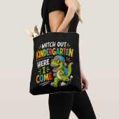 Tote Bag Attention maternelle j'arrive Dino (De près)