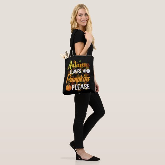 Tote Bag Autumn leaves and pumkins please funny halloween (Sur le modèle)