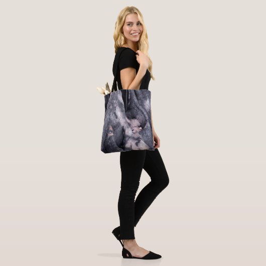 Tote Bag Banyan Tree (Sur le modèle)