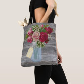 Tote Bag Barnwood et roses dans l'étiquette de sourire de (De près)