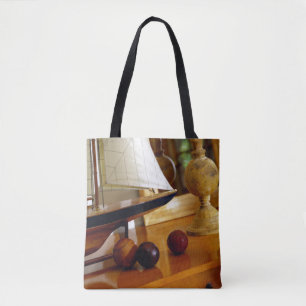 Tote Bag Base-ball antiques sur un Tableau en un voilier