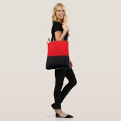 Tote Bag beautiful black and red knitted fabric with drawin (Sur le modèle)
