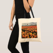 Tote Bag Beautiful Tulip Field avec Hot Air Balloon, Oregon (Devant (produit))