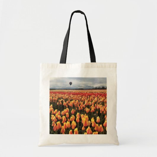 Tote Bag Beautiful Tulip Field avec Hot Air Balloon, Oregon (Devant)