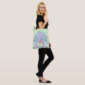Tote Bag Bébé éléphant mangeant de la pastèque (Sur le modèle)