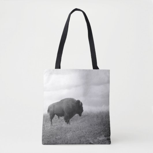 Tote Bag Bison noir et blanc sur une colline (Devant)