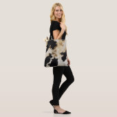 Tote Bag Black Cream Gold Western Cowhide (Sur le modèle)