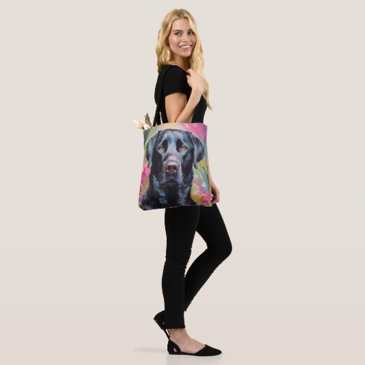 Tote Bag Black Lab Portrait Art Moderne (Sur le modèle)