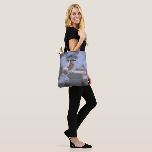 Tote Bag Blue Jay (Sur le modèle)