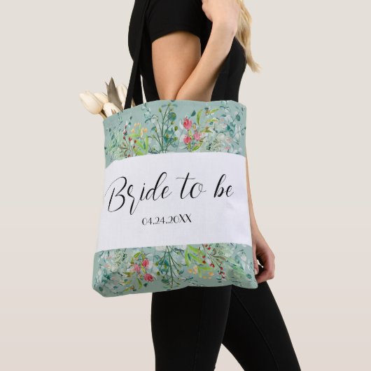 Tote Bag Boho vert doux avec fleurs sauvages Future Bride  (De près)