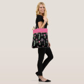 Tote Bag Boho Wildflowers Pink Girly Trendy (Sur le modèle)